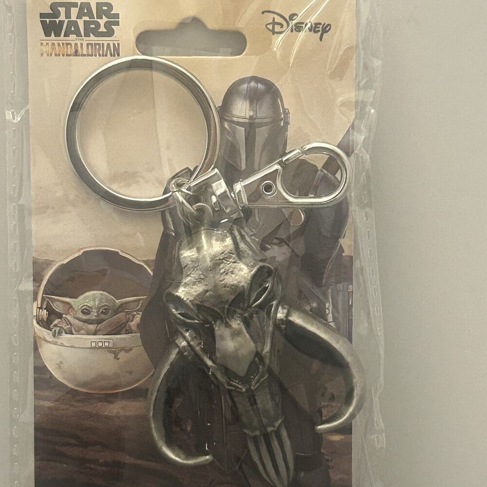 Star Wars The Mandalorian Mudhorn Skull Pewter Key Ring Chain (metal) - Picture 2 of 4